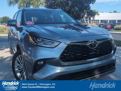 Certified 2022 Toyota Highlander Platinum