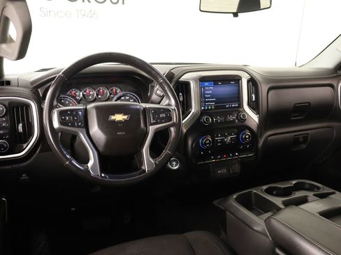Used 2019 Chevrolet Silverado 1500 LT w/ Texas Edition AWD/4WD image 2