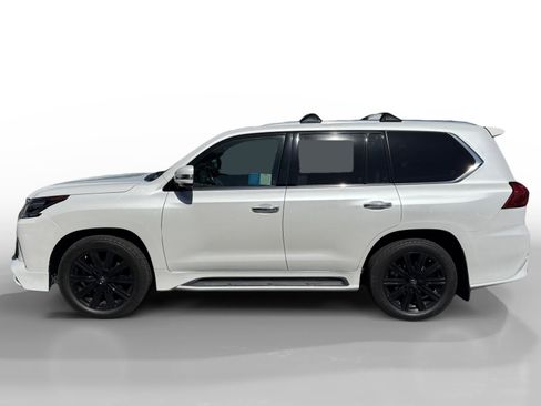 Used 2020 Lexus LX 570 4WD w/ Sport Package image 2
