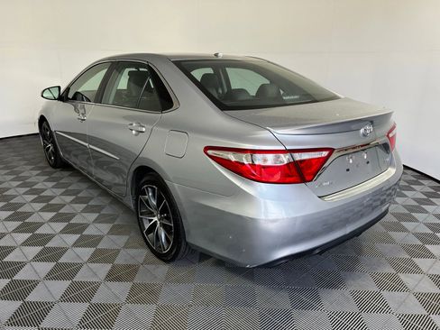 Used 2017 Toyota Camry XSE w/ Moonroof Package FWD image 7