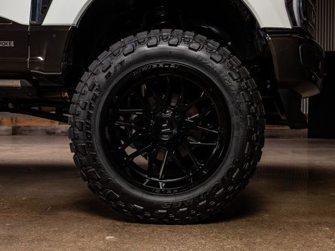 Used 2024 Ford F350 King Ranch image 12