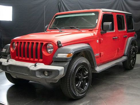 Used 2019 Jeep Wrangler Unlimited Sport S AWD/4WD image 7