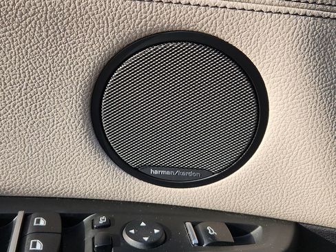 Used 2017 BMW X3 xDrive28i image 26