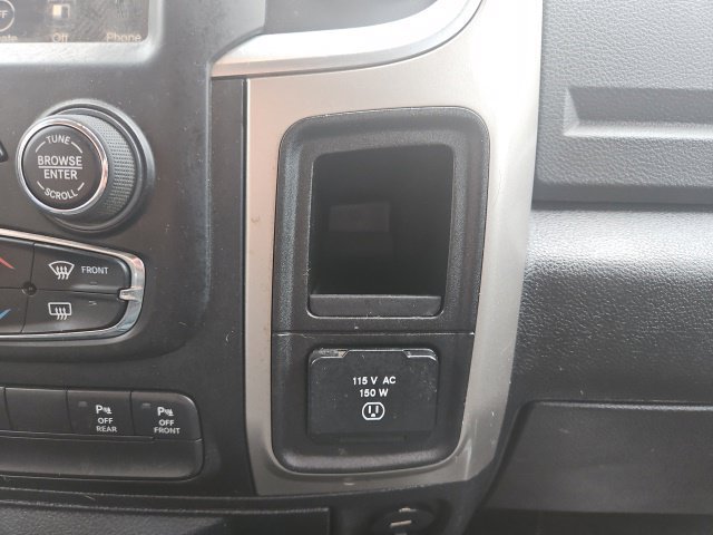 Used 2017 RAM 1500 Big Horn AWD/4WD image 38