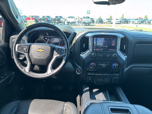 Used 2020 Chevrolet Silverado 1500 LTZ w/ LTZ Premium Package AWD/4WD image 12