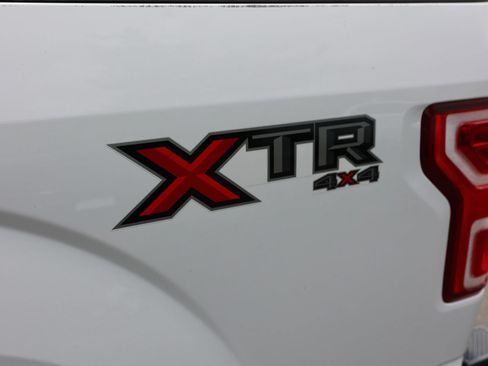 Used 2019 Ford F150 XLT w/ XTR Package AWD/4WD image 11