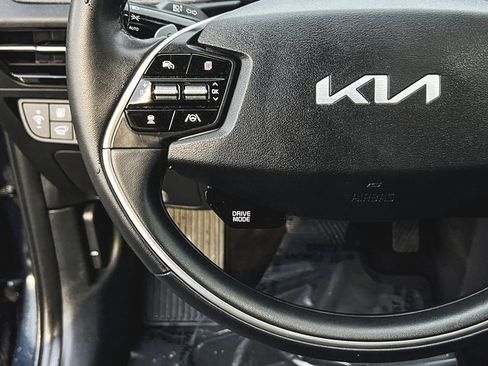 Used 2023 Kia EV6 Wind image 23