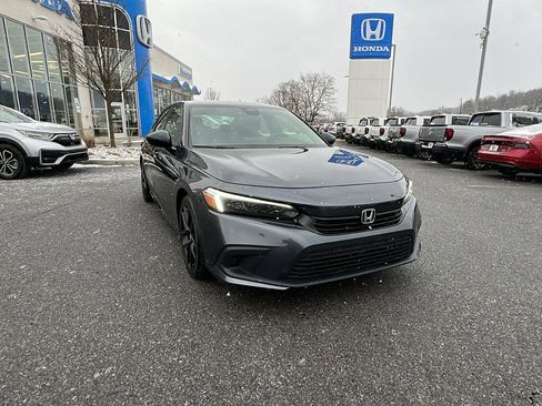 Certified 2024 Honda Civic Sport image 2