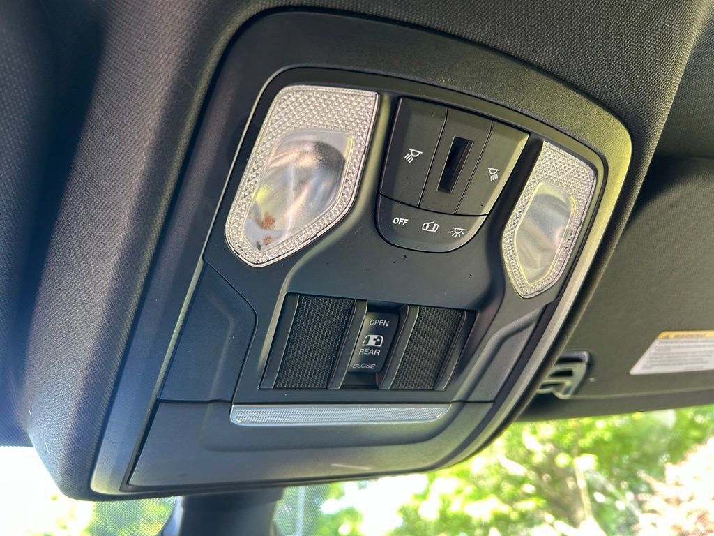 Used 2021 RAM 1500 Big Horn AWD/4WD image 61