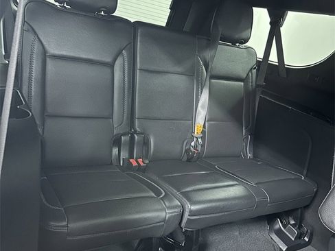 Used 2023 GMC Yukon XL Denali image 37