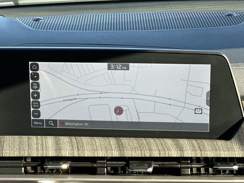 Used 2024 Kia Telluride EX w/ EX Captain's Chair Package image 28