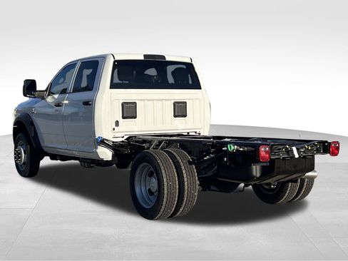 New 2026 RAM 5500 Tradesman w/ Chrome Appearance Group image 28