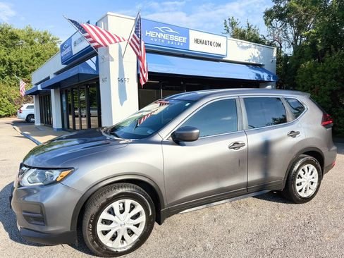 Used 2020 Nissan Rogue S FWD image 5