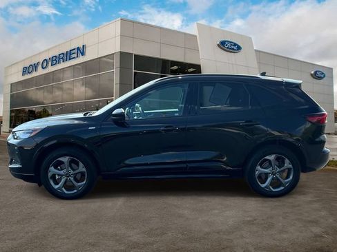 Certified 2024 Ford Escape ST-Line Select w/ Tech Pack #2 AWD/4WD image 2