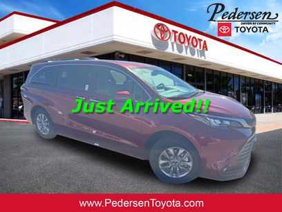 Certified 2025 Toyota Sienna XLE w/ XLE Plus Package