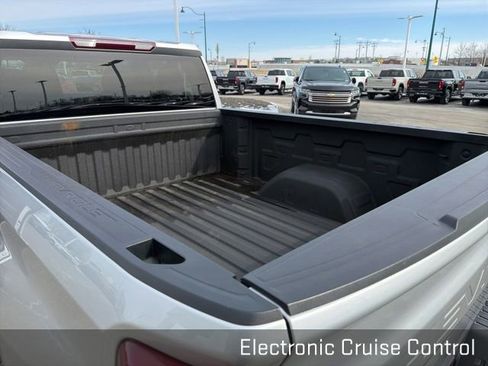 Used 2022 Chevrolet Silverado 1500 W/T w/ WT Value Package image 29