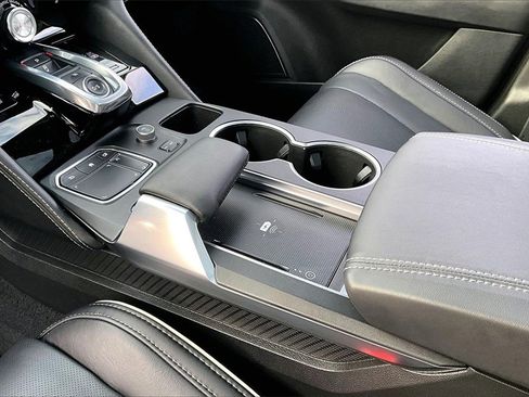 Used 2024 Acura MDX SH-AWD w/ Advance Package image 18