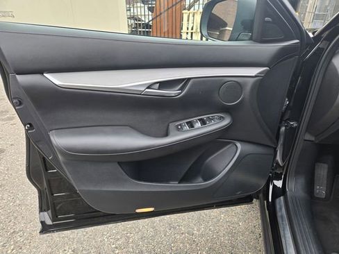 Used 2022 INFINITI QX50 Luxe w/ Appearance Package image 24