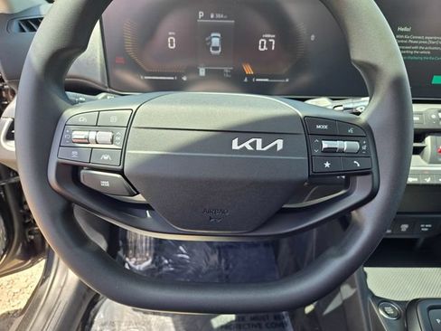 New 2026 Kia K4 FWD image 16