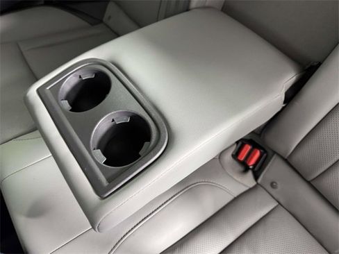 Used 2022 Subaru Outback Limited image 33