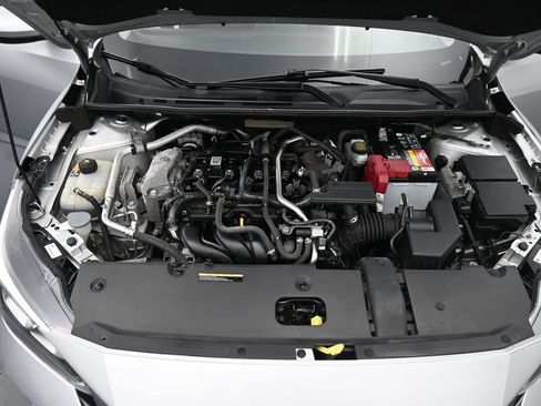 Used 2021 Nissan Sentra SV FWD image 19