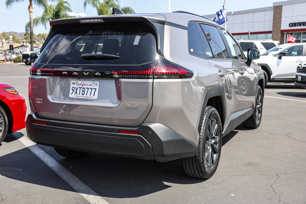 Certified 2026 Toyota RAV4 XLE Premium AWD/4WD image 25