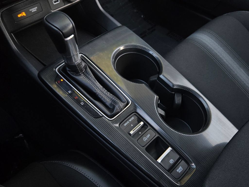 Used 2022 Honda Civic Sport image 17