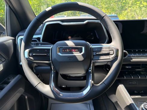 New 2026 GMC Canyon Elevation w/ Convenience Package AWD/4WD image 17