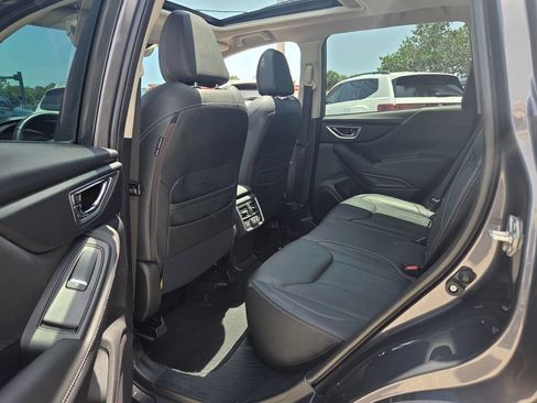 Used 2021 Subaru Forester Touring AWD/4WD image 11