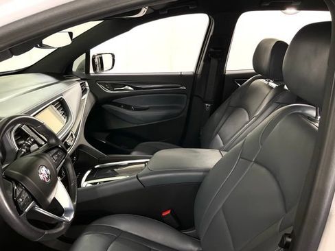 Used 2024 Buick Enclave Essence w/ Sport Touring Edition FWD image 29