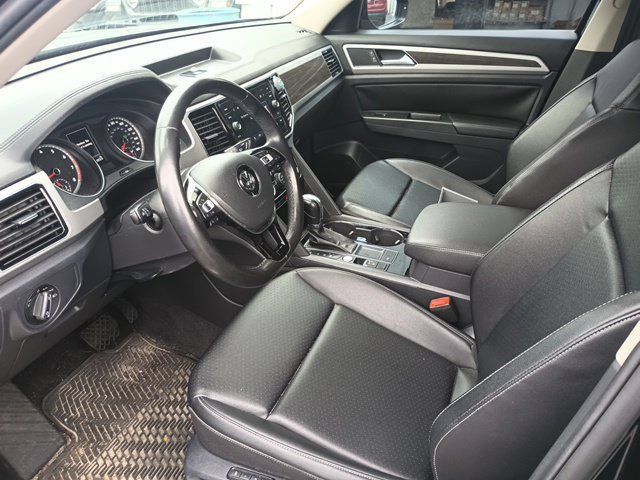 Used 2018 Volkswagen Atlas SEL FWD image 10
