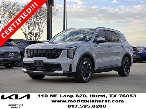 Certified 2024 Kia Sorento S w/ Panoramic Sunroof Package image 2