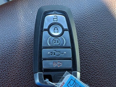 Used 2021 Ford F150 Lariat w/ Equipment Group 502A High image 29