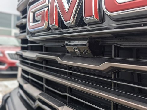 Used 2024 GMC Sierra 1500 AT4X image 16