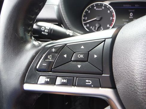 Used 2020 Nissan Sentra SV FWD image 30