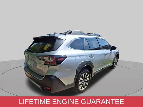 Used 2024 Subaru Outback Limited AWD/4WD image 3