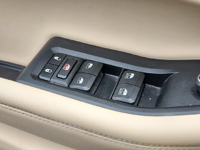 Used 2021 Jeep Grand Cherokee L Limited AWD/4WD image 12