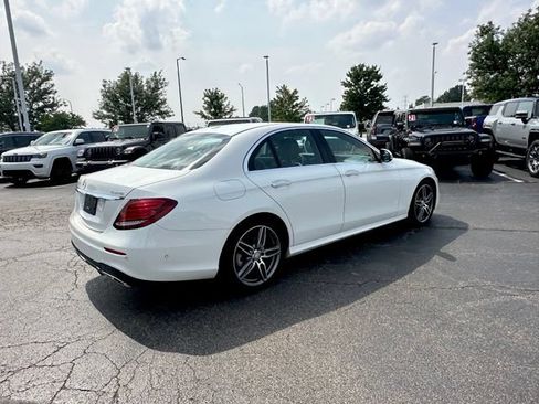 Certified 2017 Mercedes-Benz E 300 4MATIC image 14