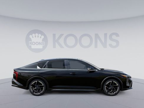 New 2025 Kia K4 GT-Line image 10