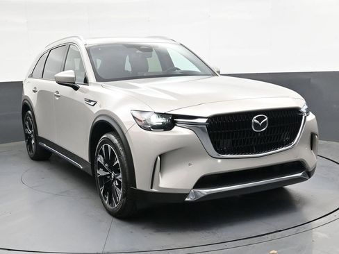 Used 2024 MAZDA CX-90 Plug-In Hybrid w/ Premium Plus image 9