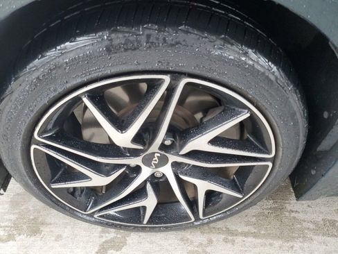 Used 2022 Kia Stinger GT-Line w/ Sun & Sound Package image 17