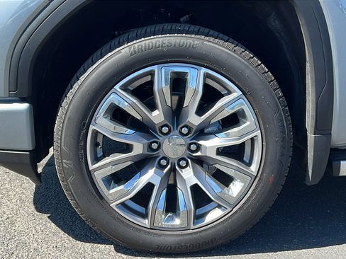 Used 2025 GMC Sierra 1500 Denali AWD/4WD image 11