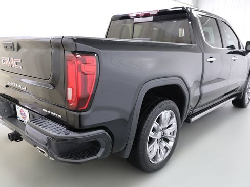 Certified 2023 GMC Sierra 1500 Denali w/ Denali Reserve Package AWD/4WD image 17