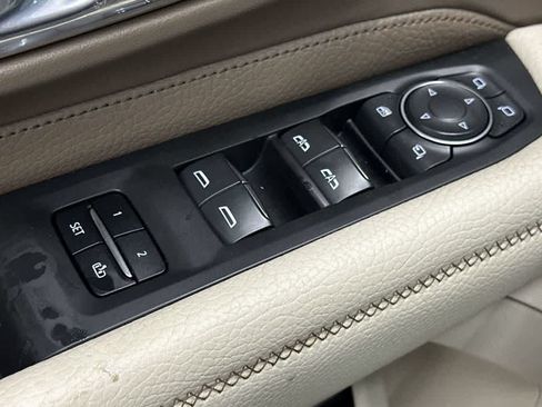 Used 2021 GMC Yukon XL Denali w/ Denali Premium Package RWD image 20