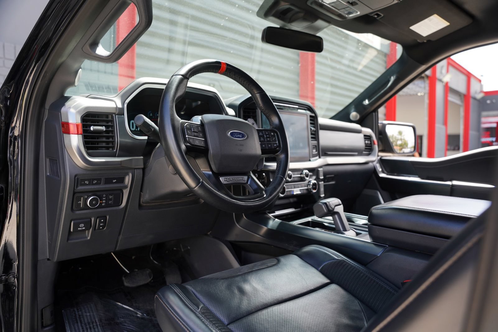 Used 2022 Ford F150 Raptor w/ Equipment Group 801A High AWD/4WD image 17