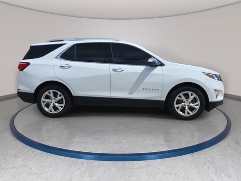Used 2020 Chevrolet Equinox Premier FWD image 5