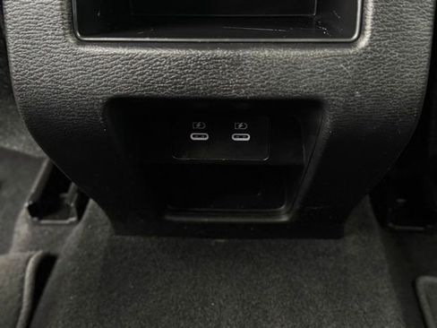 Used 2025 Mitsubishi Outlander Trail Edition image 22