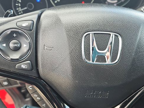 Used 2016 Honda HR-V EX image 11