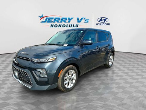 Used 2022 Kia Soul S image 4