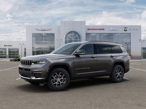 New 2025 Jeep Grand Cherokee L Limited w/ Luxury Tech Group II image 31